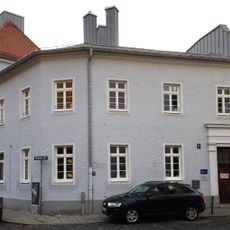 Mondstraße 32