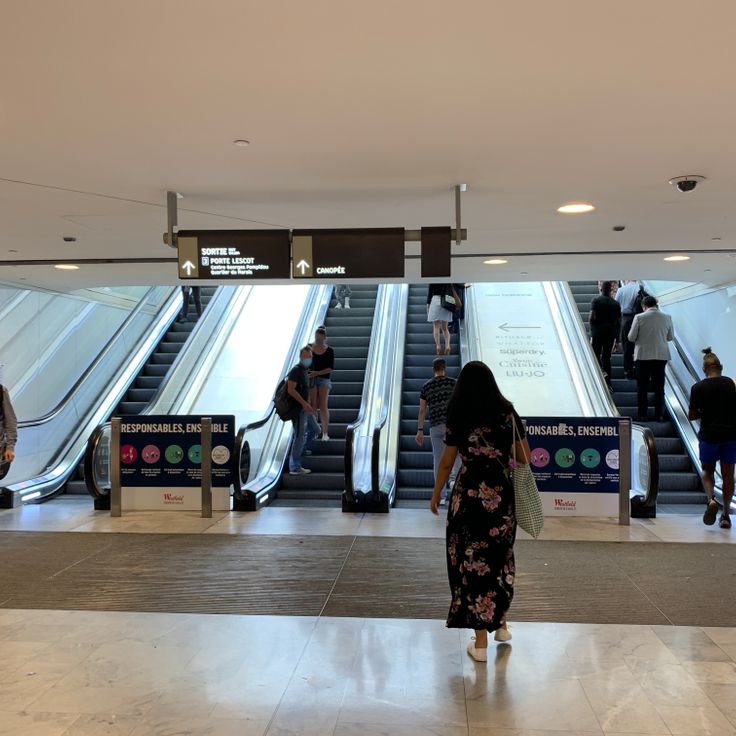 Porte Lescot