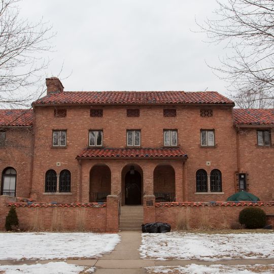 Phi Mu Sorority House