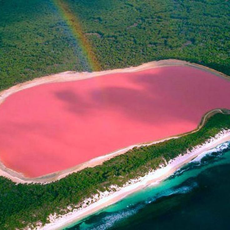 Lake Hillier
