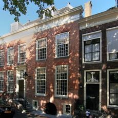 Wolwevershaven 9, Dordrecht