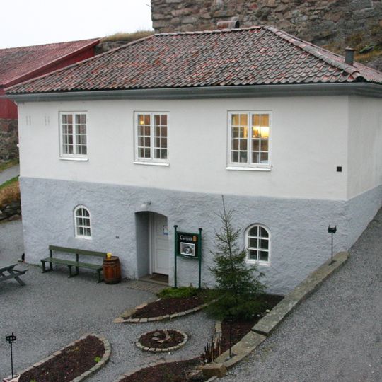 Losjementsbygningen, Fredriksten festning