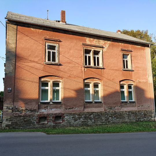 Schule mit Anbau Wegefarther Straße 2