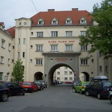 Karl-Mark-Hof