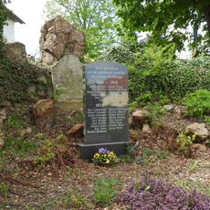 War memorial Haselbach (Rückersdorf)