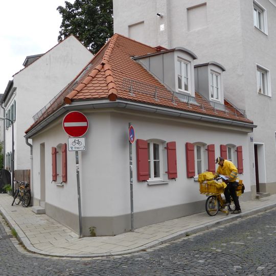 Kiesstraße 2