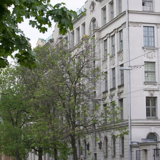 Городской училищный дом в память 19 февраля 1861 г.