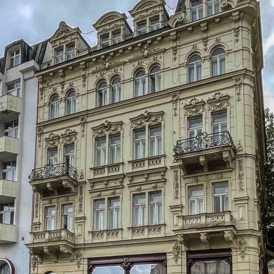 Three Pheasants House