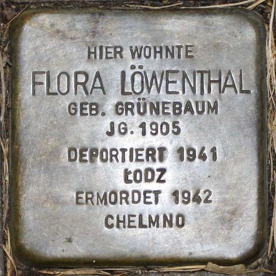 Stolperstein en memoria de Flora Löwenthal